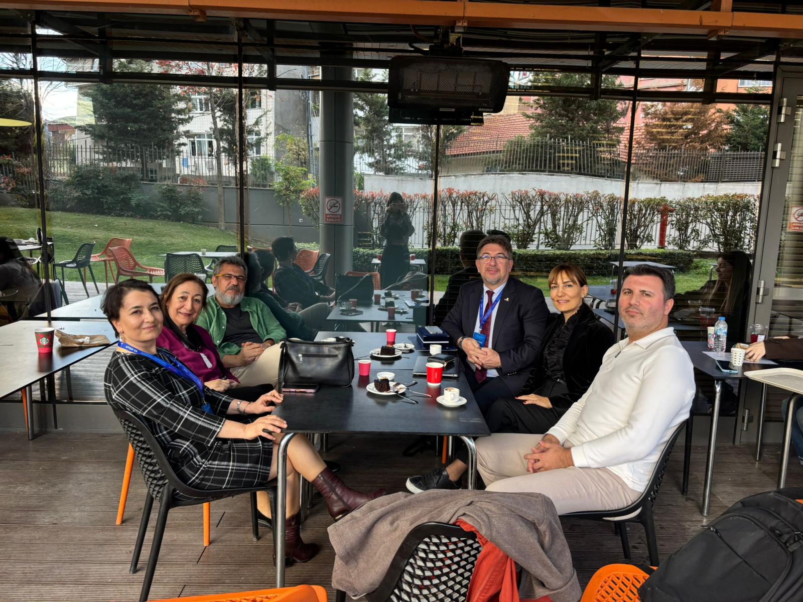 WhatsApp Image 2025-11-28 at 15.01.24 (1).jpeg (350 KB)